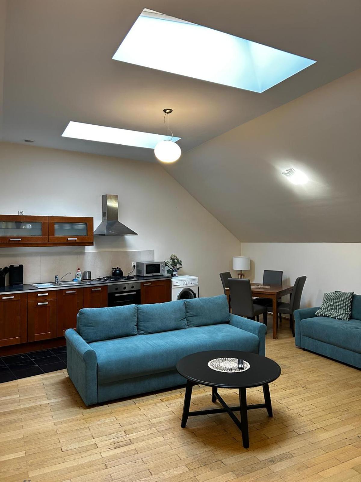 Golden Apartments With Lift - Old Town Krakow Ngoại thất bức ảnh